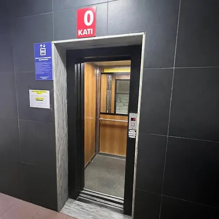 At Blloku Apartman Tirana